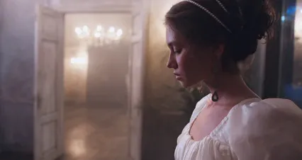 Horizontal video: A couple looking at each other 6719109. Duration: 25 seconds. Resolution: 4096x2160