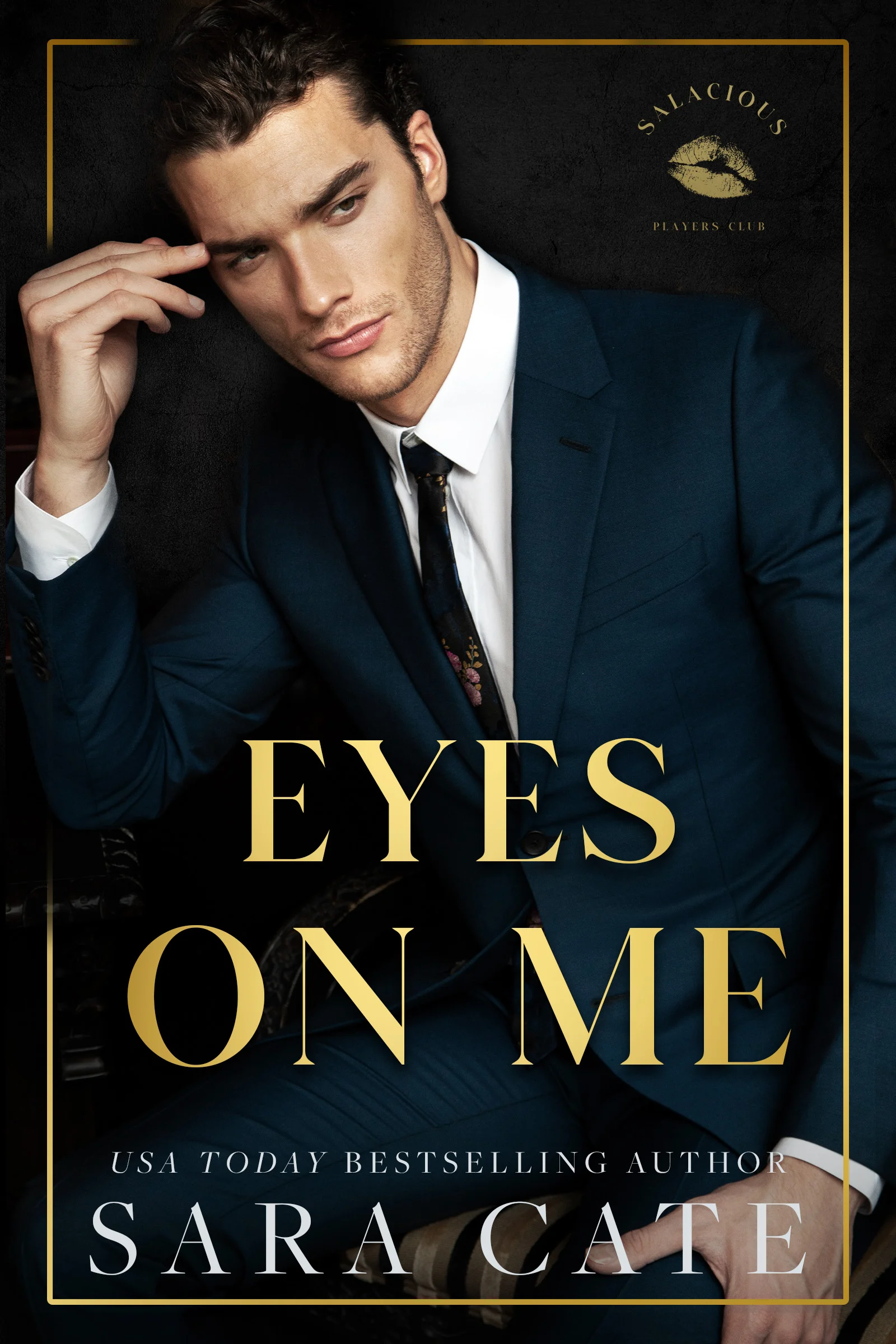 Book cover of Eyes on Me by Sara Cate